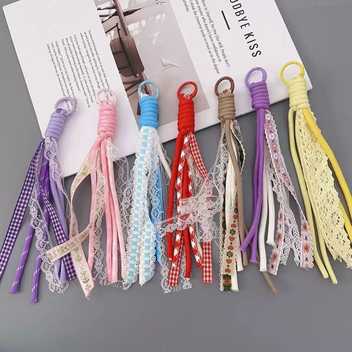 【New 💖】Phone strap Blind Bags- Open in live