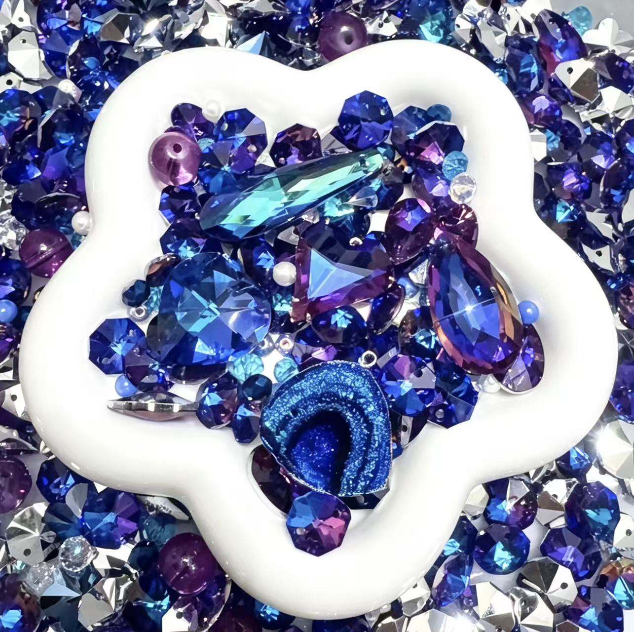 Midnight Aurora Sun Catcher Mix