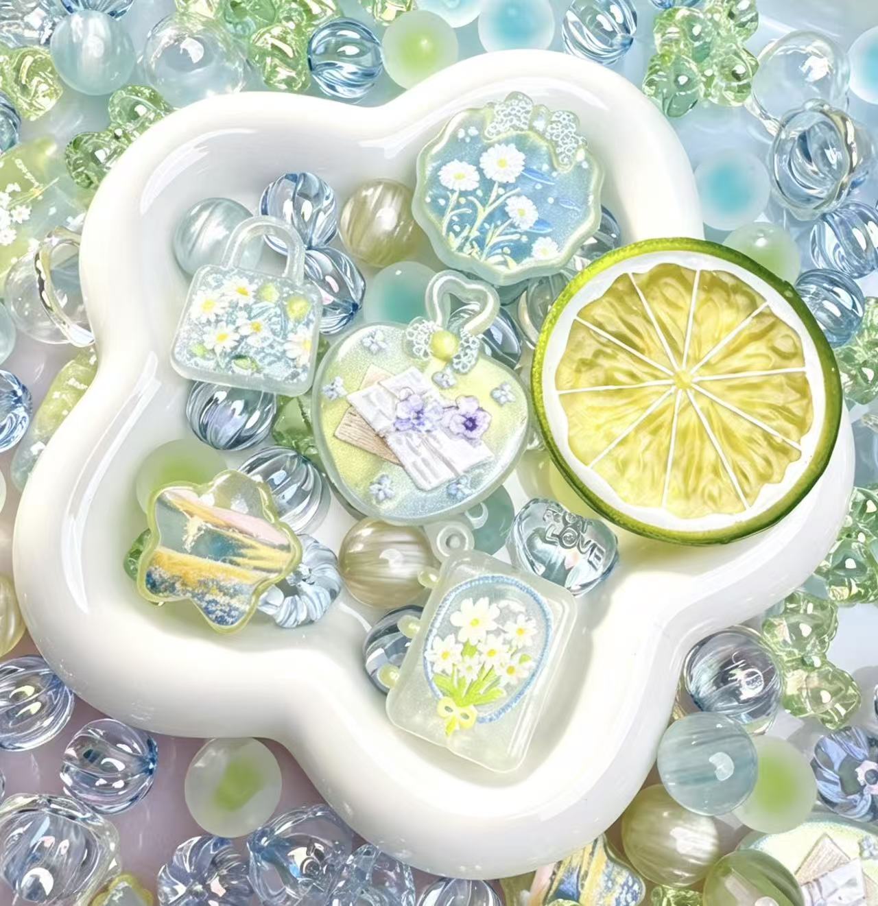 Mint Daisy Mix