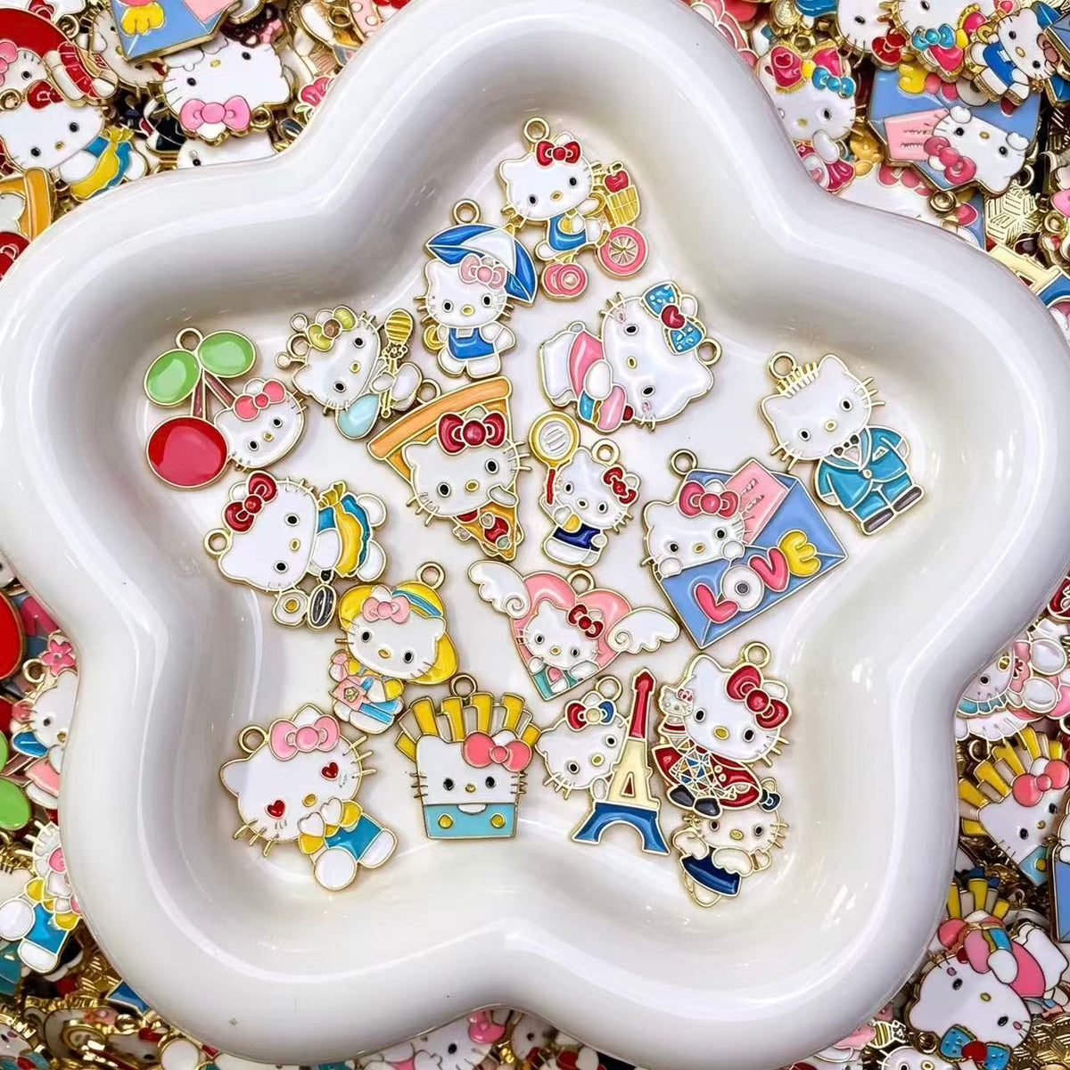 Kitty pendant