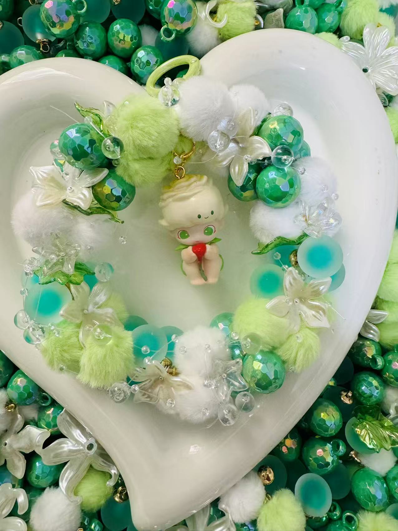 Elf Green car hanger mix