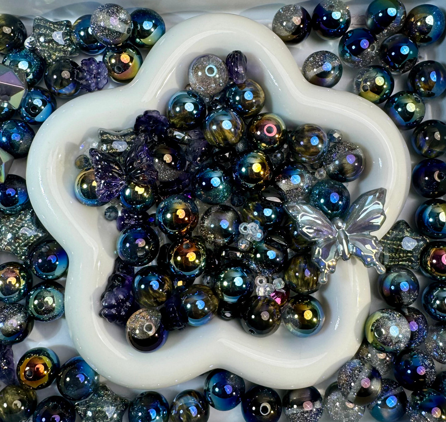 Dark Sparkle Beads Mix