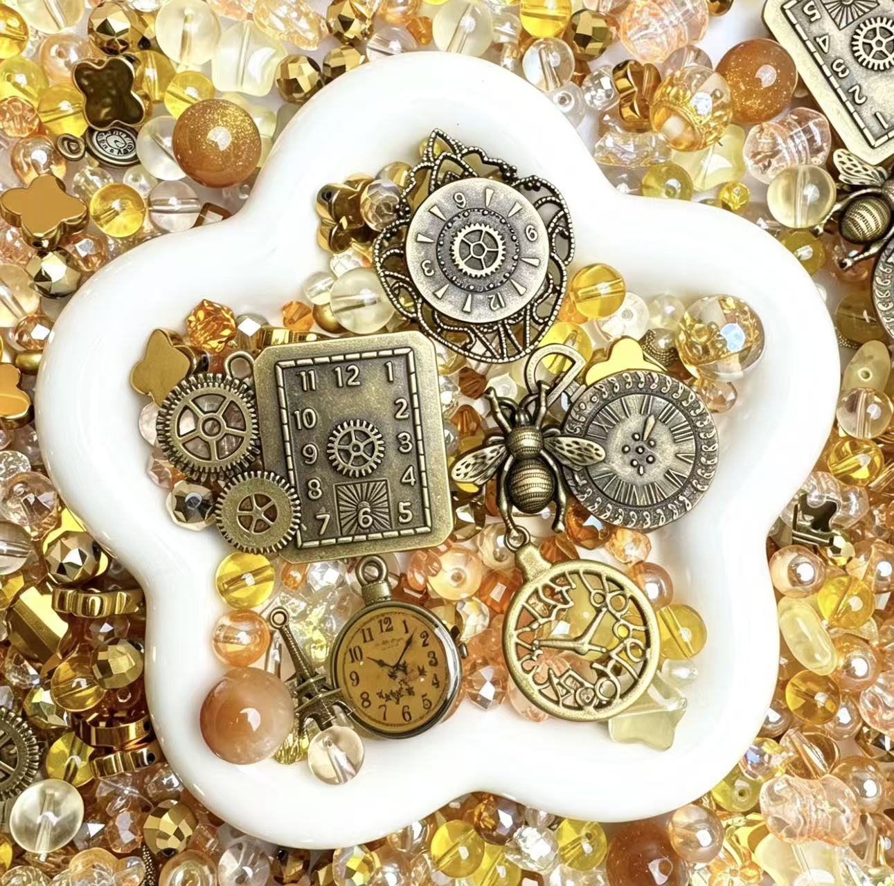 Vintage clock Mix
