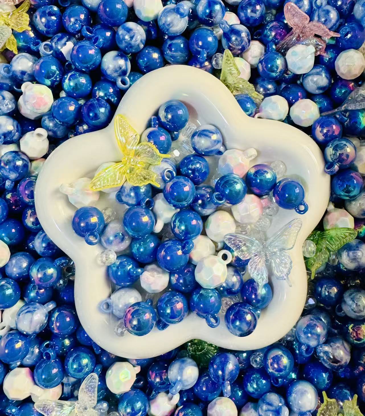 Winter Beauty car changer Mix