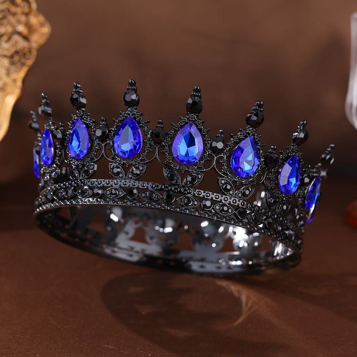 Baroque Vintage Crown